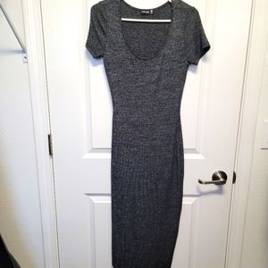 Long Jersey Scoop neck dress